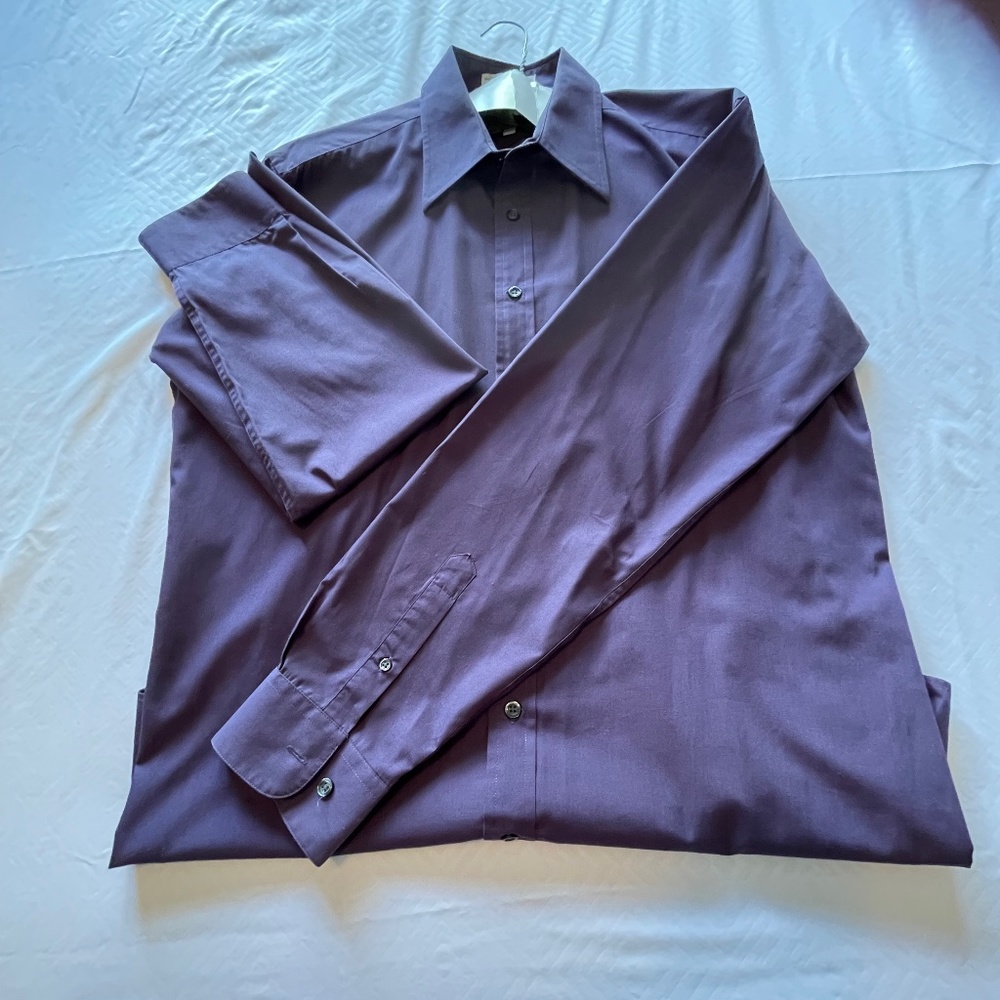 Outline men’s dress  shirt long sleeves